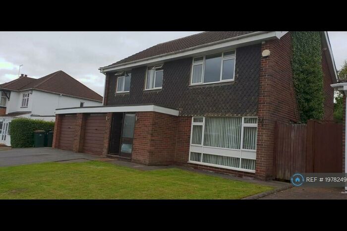 4 Bedroom Detached House To Rent In Knoll Drive, Coventry, CV3