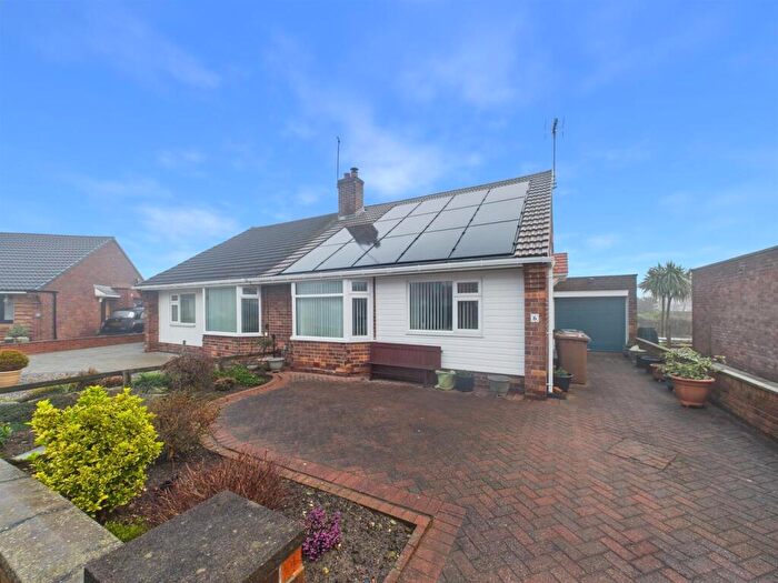 2 Bedroom Semi-Detached Bungalow For Sale In Highcross Road, Marden Farm, NE30