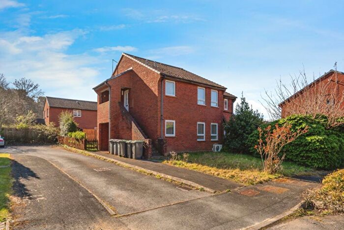 Studio To Rent In Sentinel Close, Waterlooville, PO7