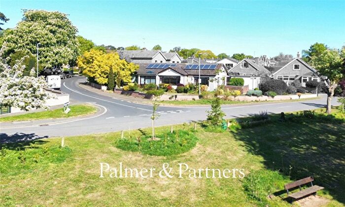 3 Bedroom Bungalow For Sale In Westholme Close, Woodbridge, Suffolk, IP12