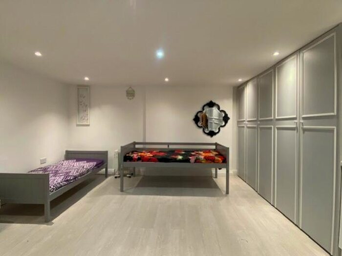 Studio To Rent In Yeading Avenue, Harrow, Middlesex, HA2