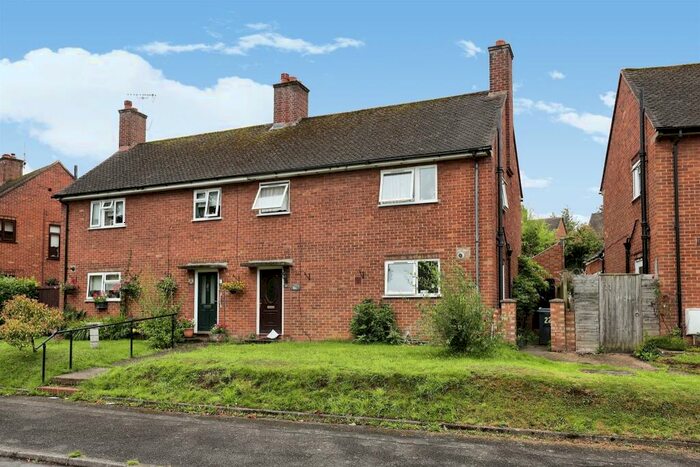 3 Bedroom Semi-Detached House For Sale In Chessbury Road, Chesham, HP5