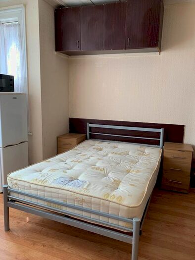 1 Bedroom Studio To Rent In Villiers Road, Southall, UB1