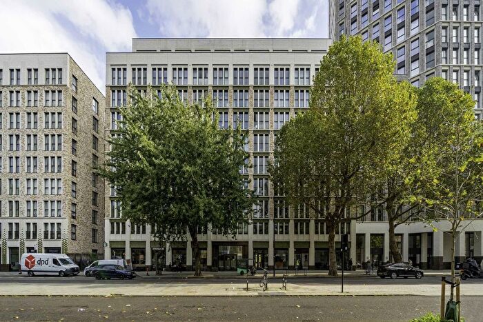 2 Bedroom Flat To Rent In Blackfriars Road, London, SE1