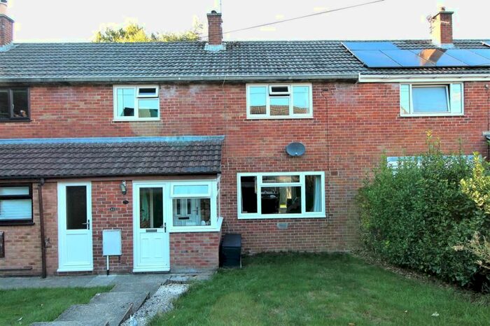3 Bedroom Terraced House For Sale In Pinewood Way, North Colerne, Chippenham, SN14