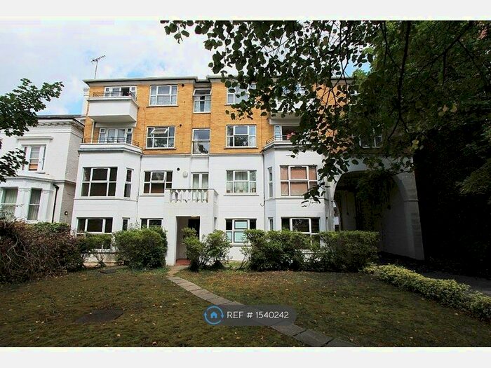 1 Bedroom Flat To Rent In Upper Richmond Road, London, SW15