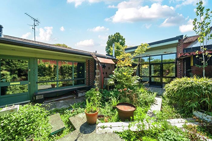 2 Bedroom Bungalow For Sale In North Drive, Littleton, Winchester, Hampshire, SO22