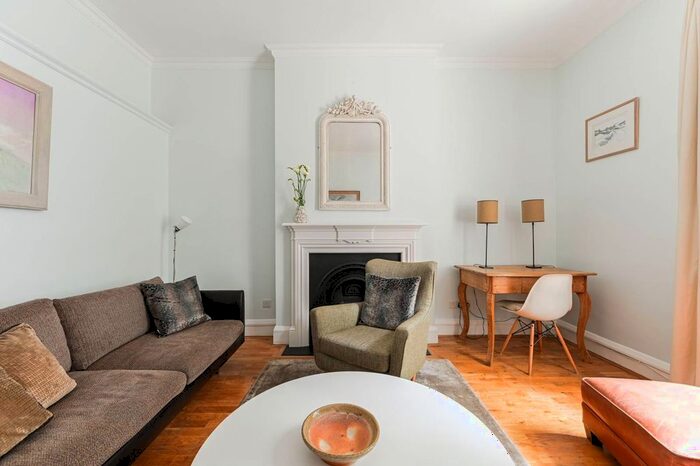 1 Bedroom Flat To Rent In Cambridge Street, Pimlico, London, SW1V