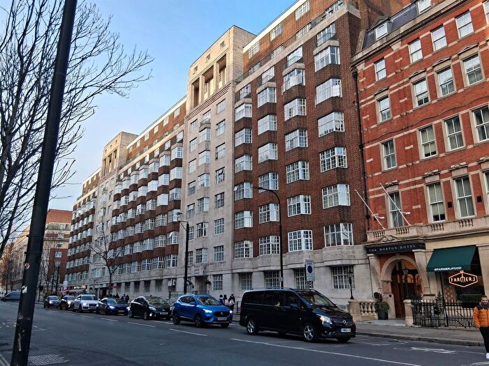 Studio For Sale In Woburn Place, London, WC1H