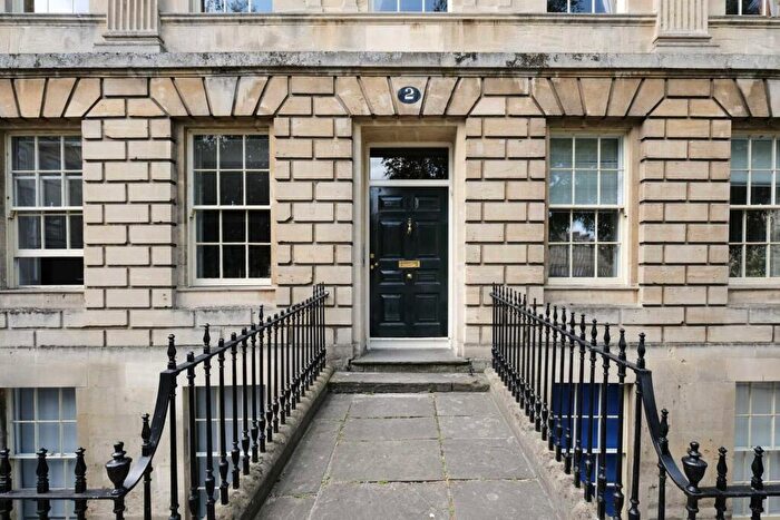 2 Bedroom Apartment To Rent In Laura Place, Bath, BA2