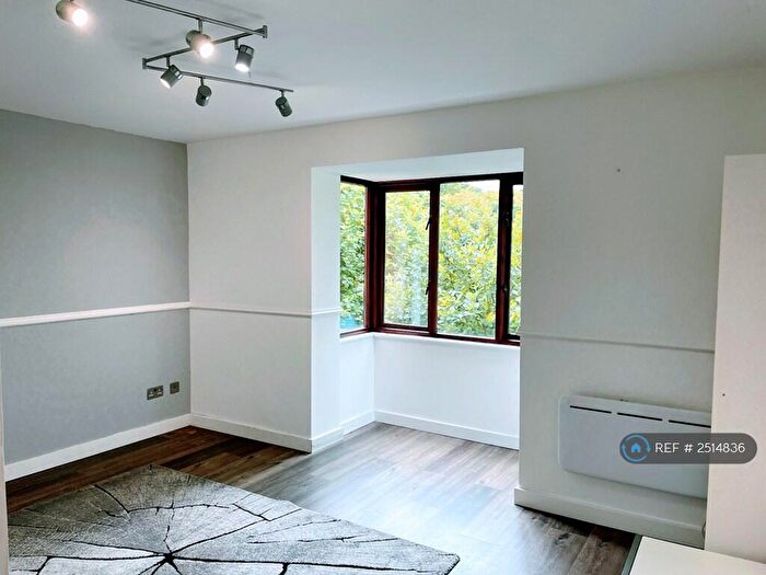 1 Bedroom Flat To Rent In Hattersfield Close, Belvedere, DA17