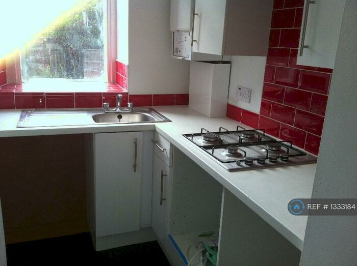 1 Bedroom Flat To Rent In Main Street, Dundee, DD3