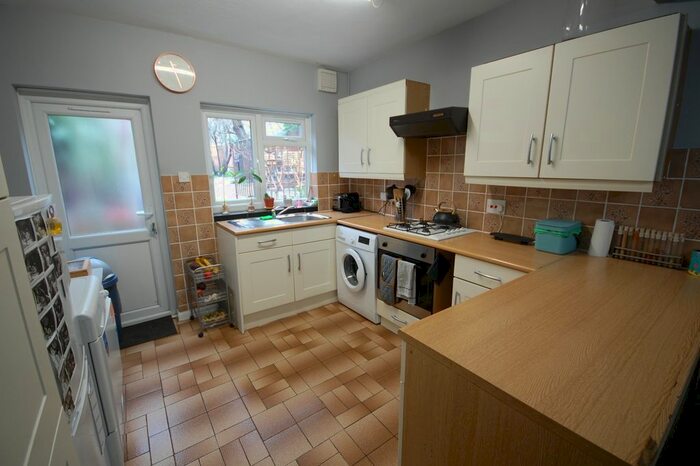 1 Bedroom Flat To Rent In Cambridge Road North, London, W4