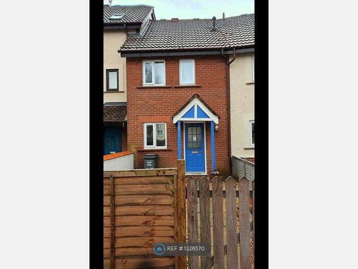 2 Bedroom Terraced House To Rent In Wesley Close, Taunton TA1