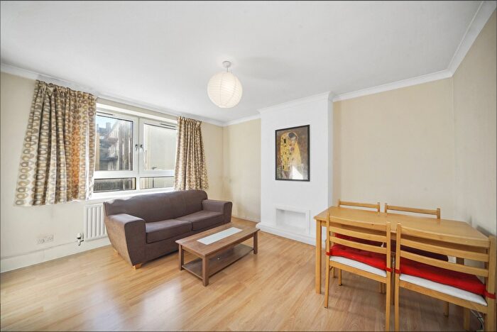 1 Bedroom Flat To Rent In Brierfield, Arlington Road, NW1