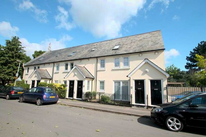 2 Bedroom Apartment To Rent In Colham House, Yiewsley, UB7