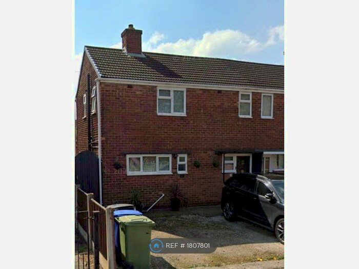 2 Bedroom Semi-Detached House To Rent In Springvale Road, Brimington, Chesterfield, S43
