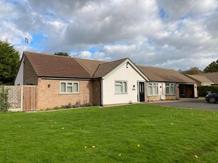 3 Bedroom Detached Bungalow To Rent In High Street, Scampton, Lincoln, LN1