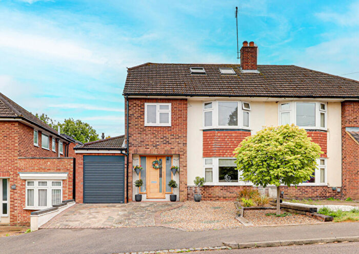 4 Bedroom Semi Detached House For Sale In Springfield Crescent, Harpenden, Hertfordshire, AL5