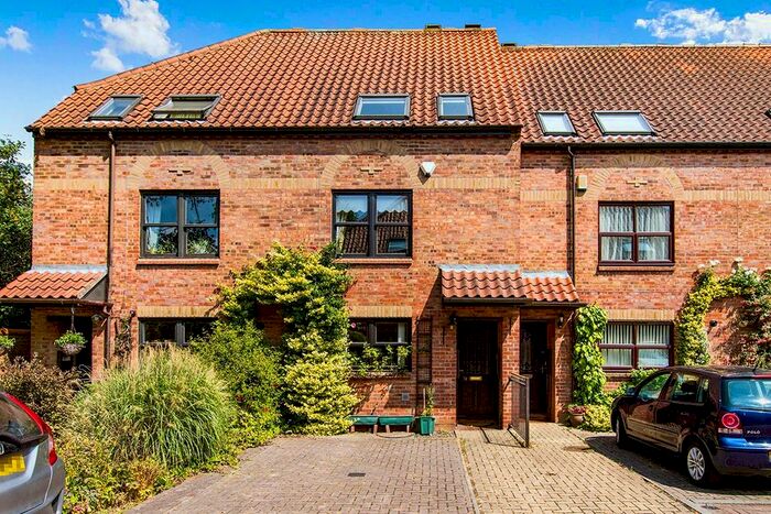 4 Bedroom Detached House To Rent In Wain Well Mews, Lincoln LN2