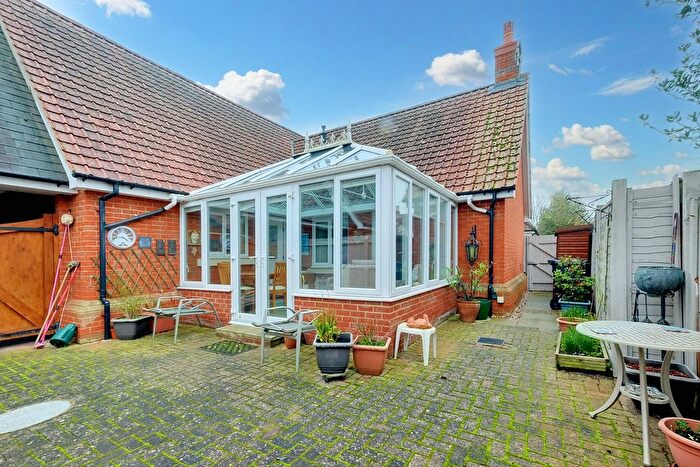 2 Bedroom Detached Bungalow For Sale In Honywood Gardens, Old Moulsham, Chelmsford, CM2
