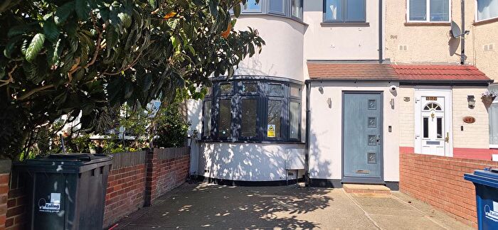 6 Bedroom Property To Rent In Uxbridge Road, Southall, UB1