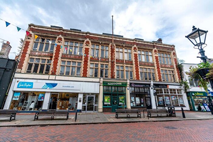 1 Bedroom Apartment To Rent In Faraday House, High Street, Rochester, Kent, ME1