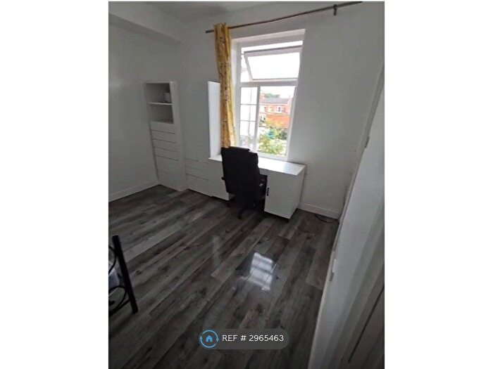 Studio To Rent In Cromwell Grove, Manchester, M19