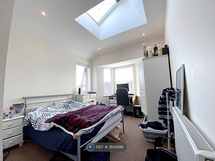 5 Bedroom Terraced House To Rent In Monks Rd, Exeter, EX4