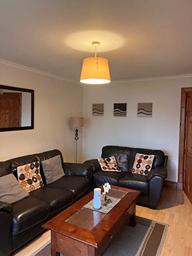 2 Bedroom Flat To Rent In Stronsay Court, Perth, PH1