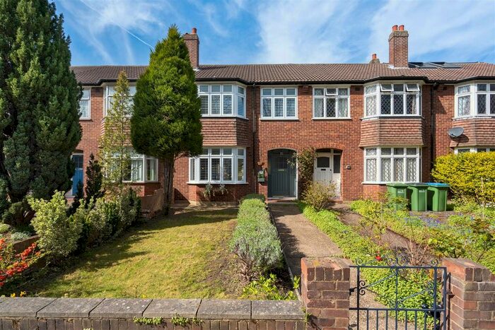 3 Bedroom Terraced House To Rent In Elderslie Road, London, SE9