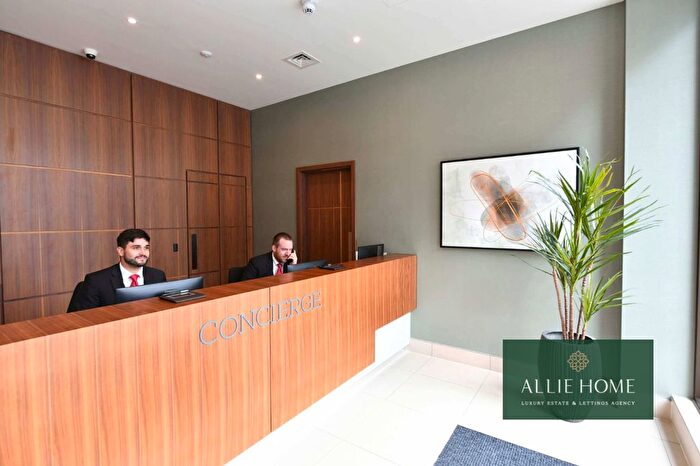 3 Bedroom Flat For Sale In Pegler Square, Birch House, SE3