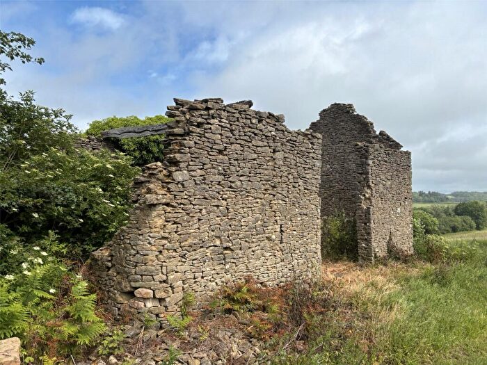 Barn Conversion For Sale In Proberts Barn Lane, Lydbrook, Gloucestershire, GL17
