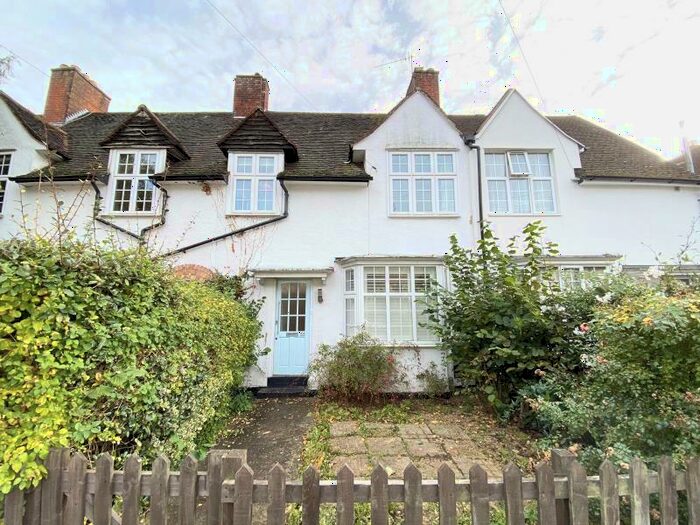 2 Bedroom Terraced House To Rent In West Byfleet, KT14