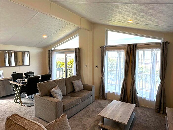 2 Bedroom Garage / Parking For Sale In Ocean Park, Mullacott Park, Mullacott Cross, North Devon, EX34