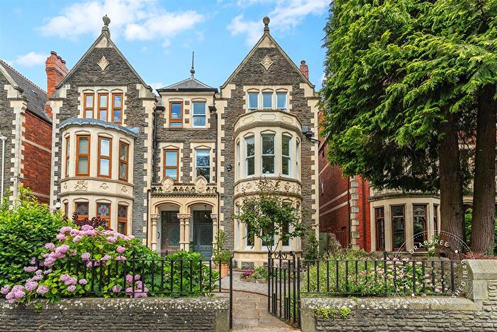 4 Bedroom Town House For Sale In Cathedral Road, Pontcanna, Cardiff, CF11