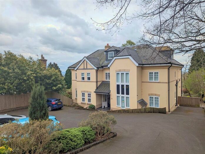 2 Bedroom Flat To Rent In Peachfield Road, Malvern, WR14