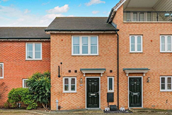 2 Bedroom Terraced House For Sale In Riverside Way, Castleford, Wakefield, WF10