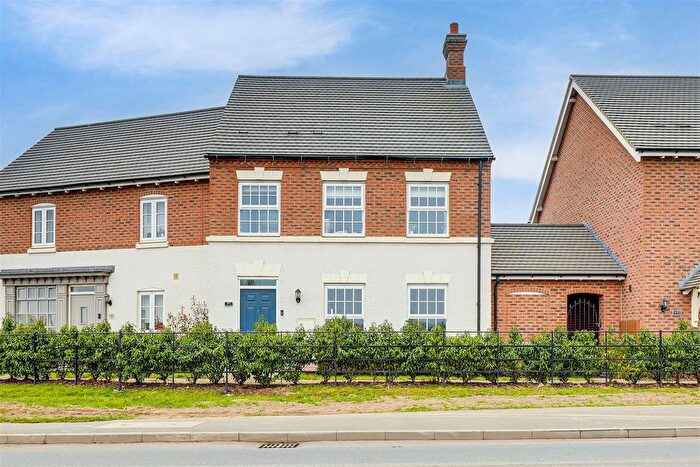 3 Bedroom Semi-Detached House For Sale In Mapperley Plains, Mapperley, Nottinghamshire, NG3