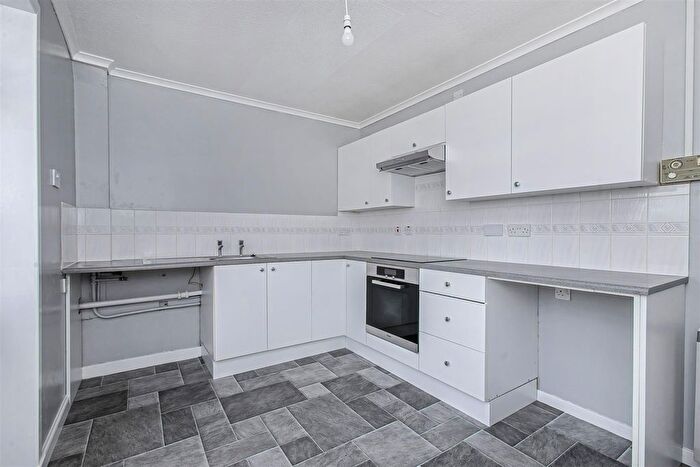 1 Bedroom Terraced Bungalow For Sale In Main Street, Cairneyhill, KY12