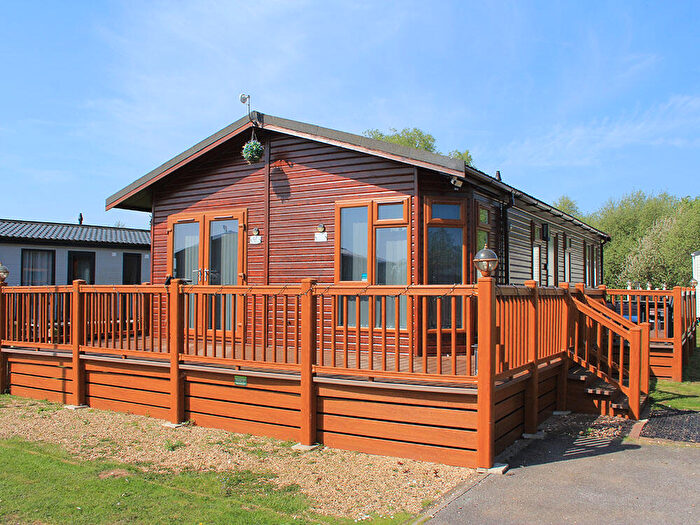 3 Bedroom Lodge For Sale In The Fairways, Tatterhall Lakes Country Park, Sleaford Road, LN4