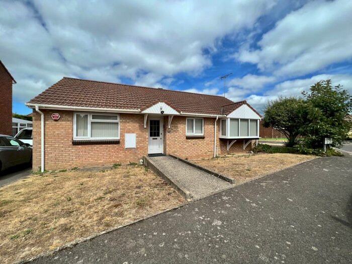 3 Bedroom Bungalow To Rent In Margate, CT9