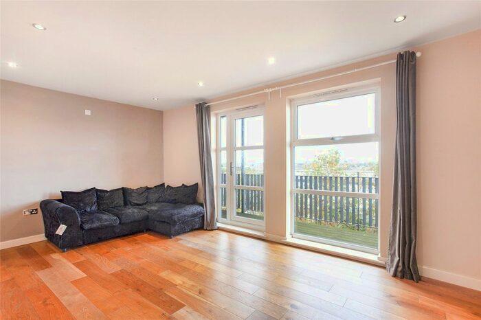 1 Bedroom Flat To Rent In Spectrum Building, Freshwater Road, Dagenham RM8