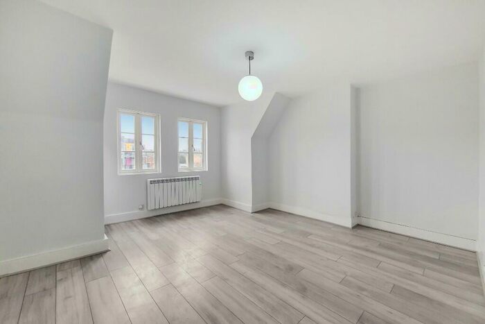 1 Bedroom Flat To Rent In Lewisham High Street, London, SE13