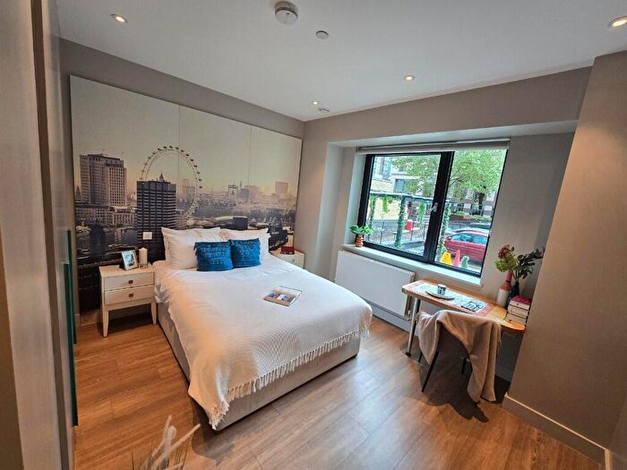 Studio To Rent In Wellesley Road, Croydon, London, CR0