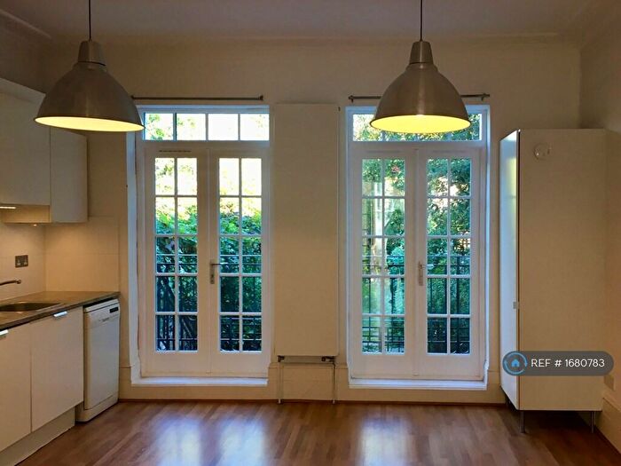 2 Bedroom Flat To Rent In Delancey Street, London, NW1