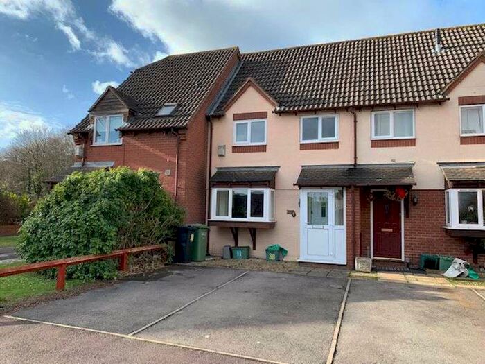 3 Bedroom Property To Rent In Grange Close, Bradley Stoke, BS32