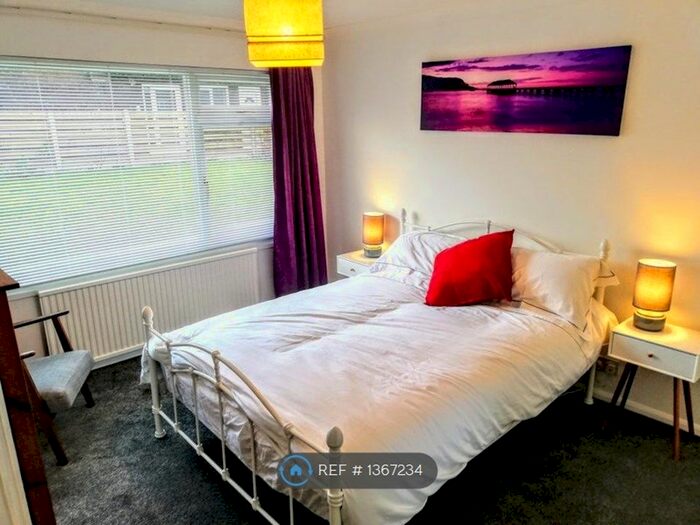 1 Bedroom Flat To Rent In Minster Ct, Durham, DH1