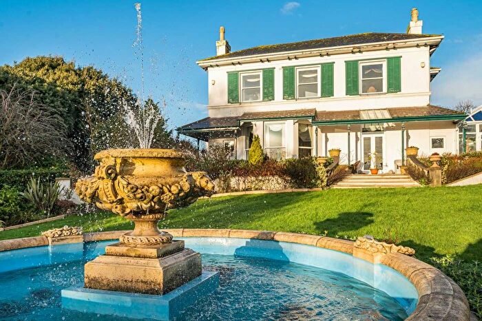 4 Bedroom Villa For Sale In Lower Warberry Road, Torquay, Devon, TQ1