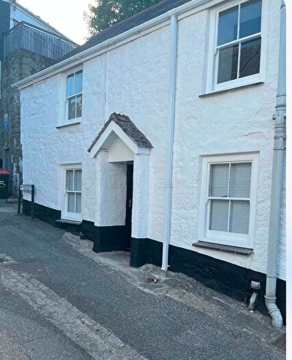 3 Bedroom Cottage To Rent In Trewarveneth Street, Newlyn, TR18